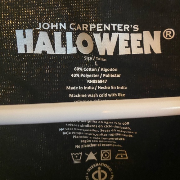 Halloween Graphic Tee - Black and Yellow - Picture 4 of 5